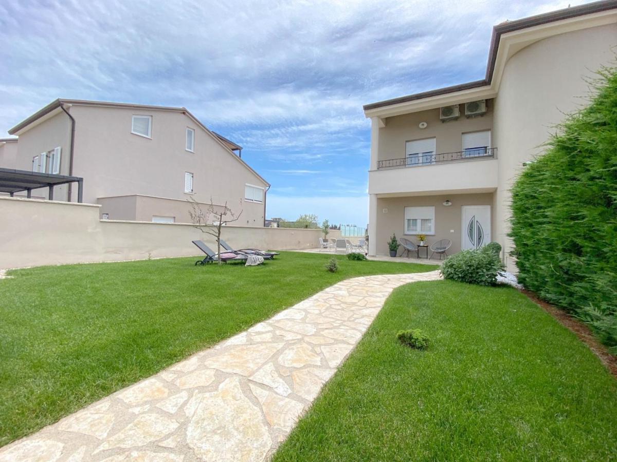 Casa Hana Buzinija Экстерьер фото